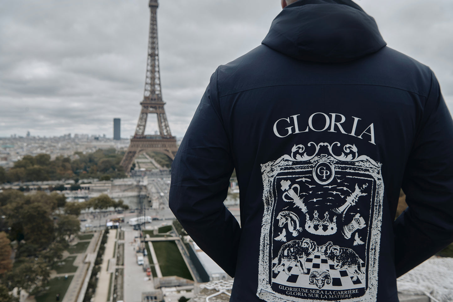 Veste GLORIA PARIS L'Héritage Moderne
